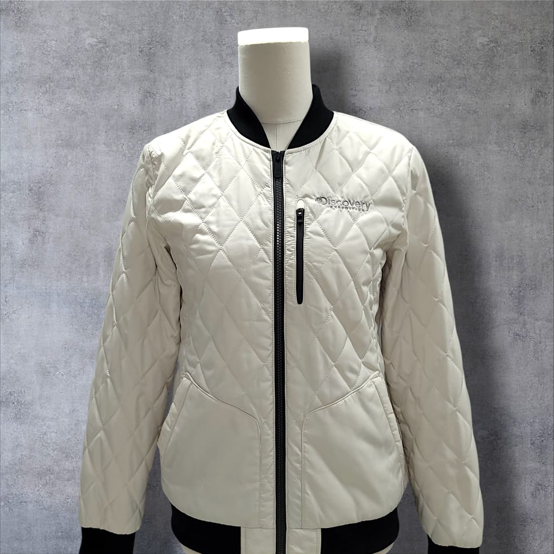 [95] 디스커버리 익스페디션 크림 퀼팅 봄버 자켓 상품이미지3