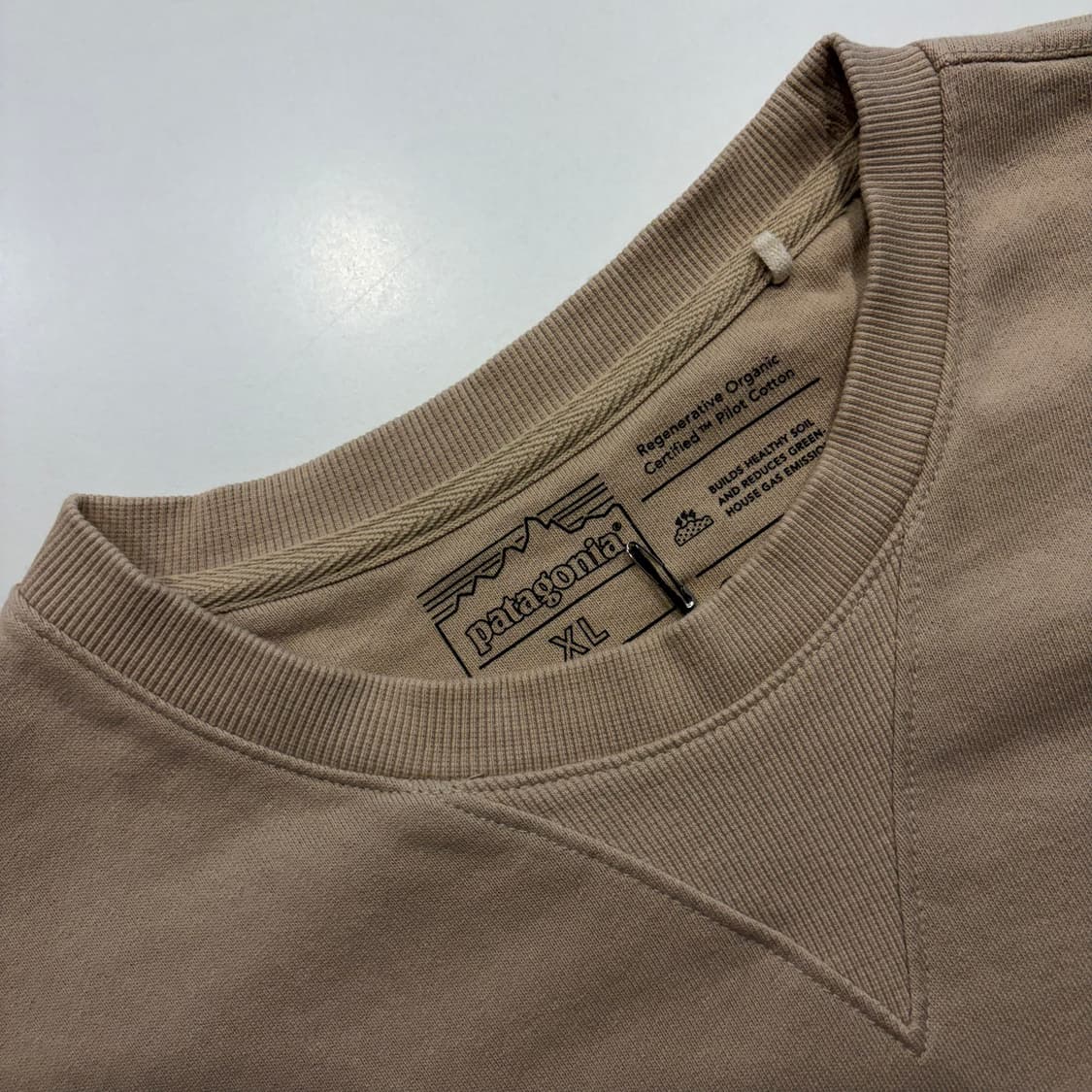 [XL] 파타고니아 맨투맨 티셔츠 베이지 C875 상품이미지4