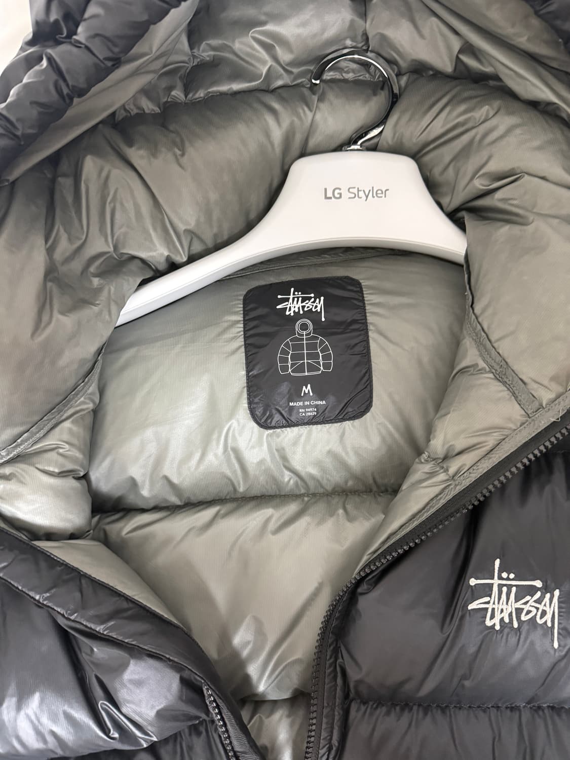 스투시 패딩 M 상품이미지2