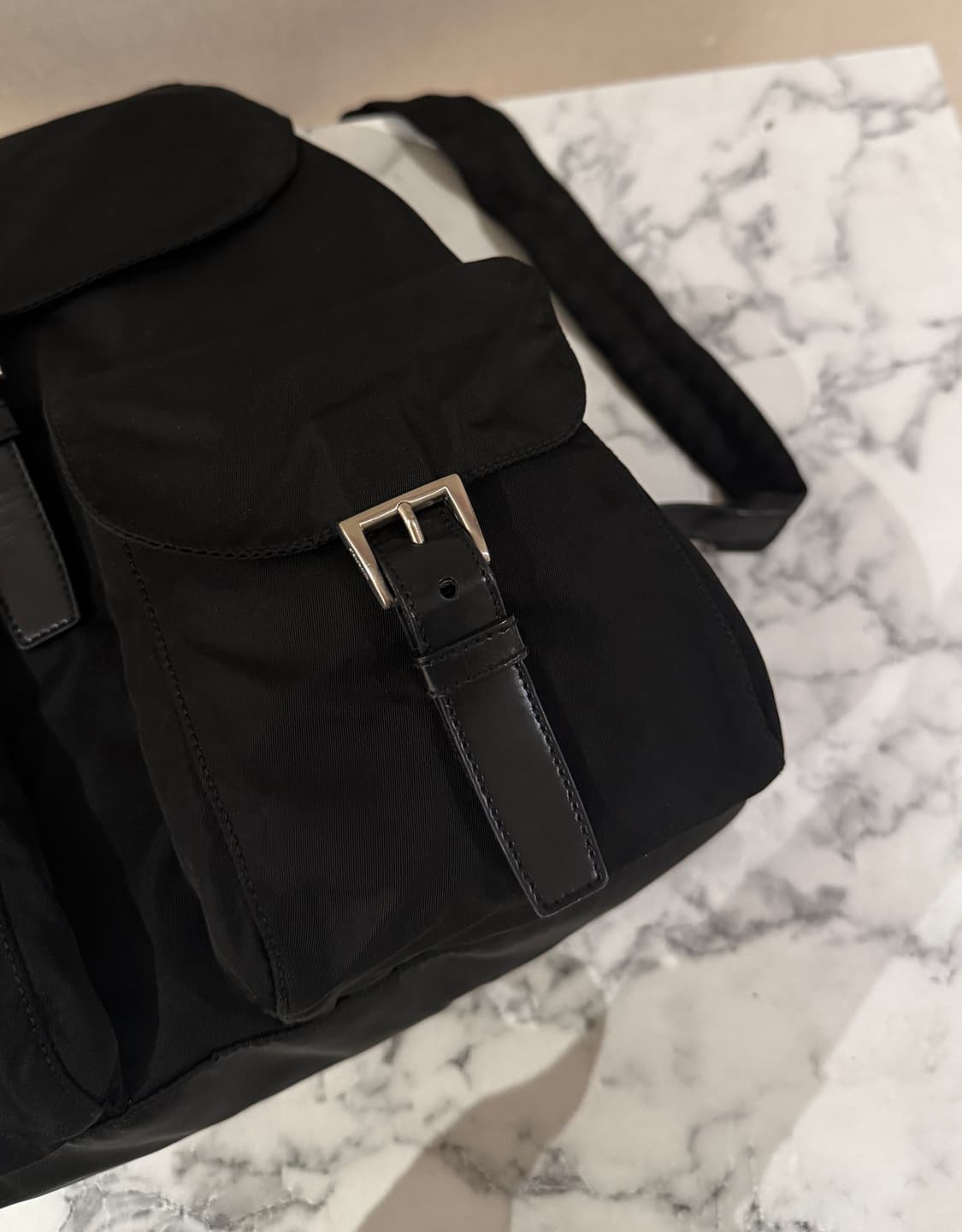 정품 프라다 백팩 미듐 사이즈 상품이미지8