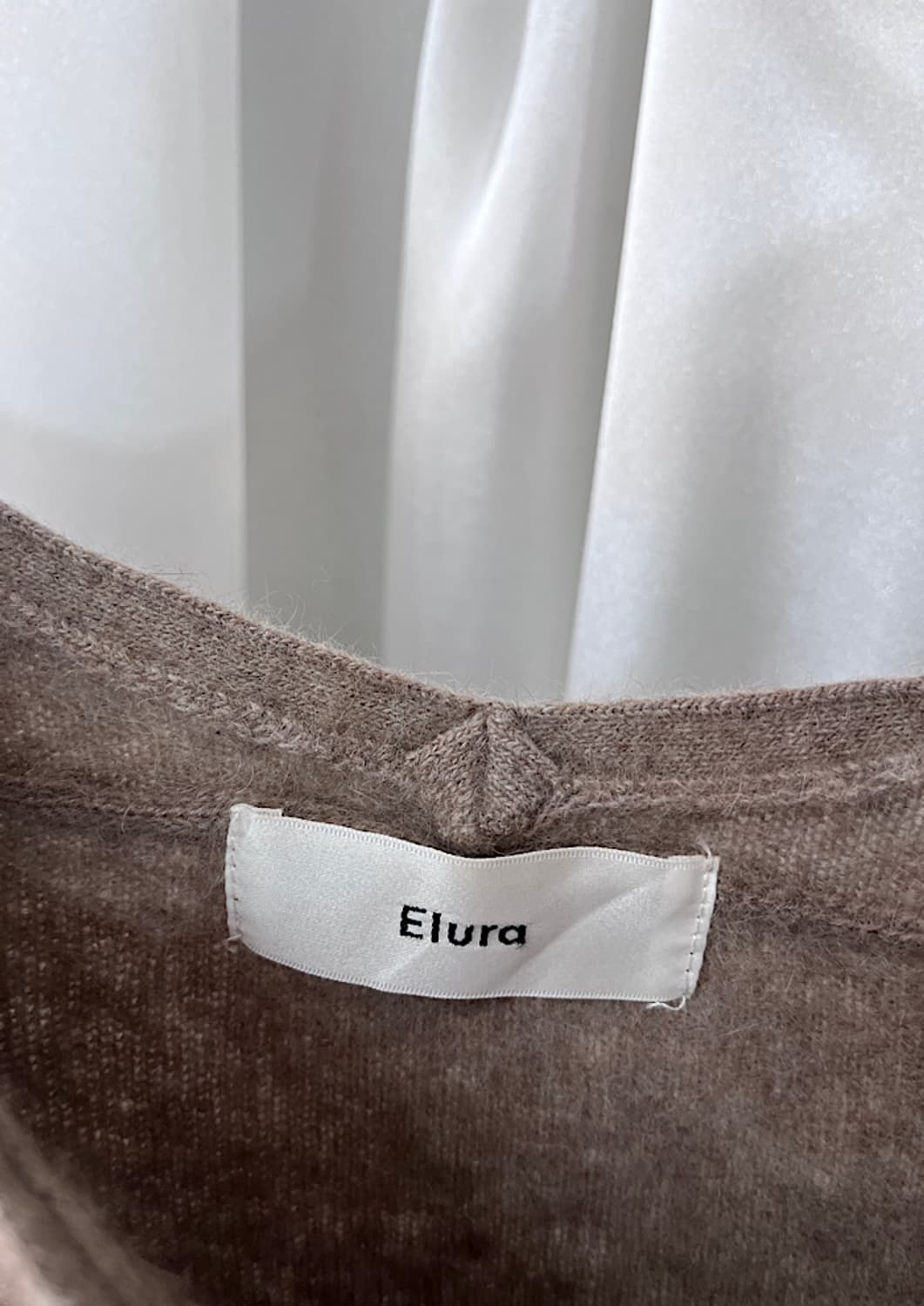 Elura 상품이미지3