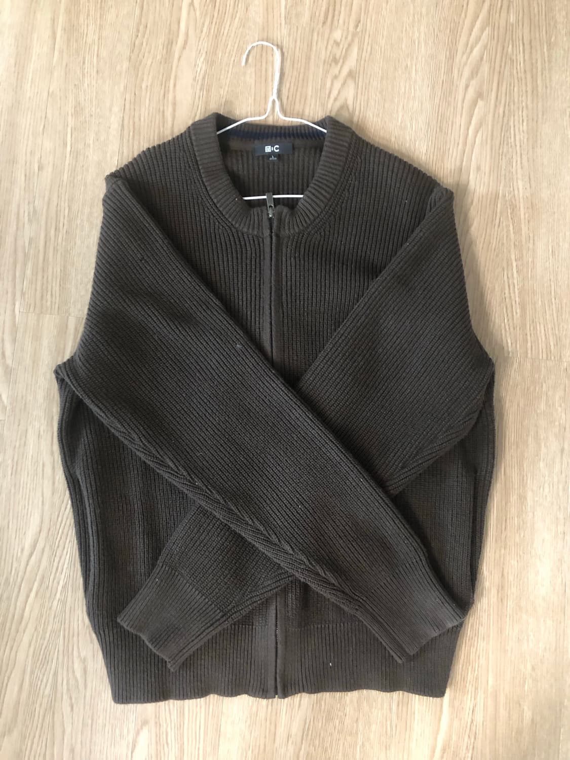 유니클로 c 브라운 니트집업 L 상품이미지1