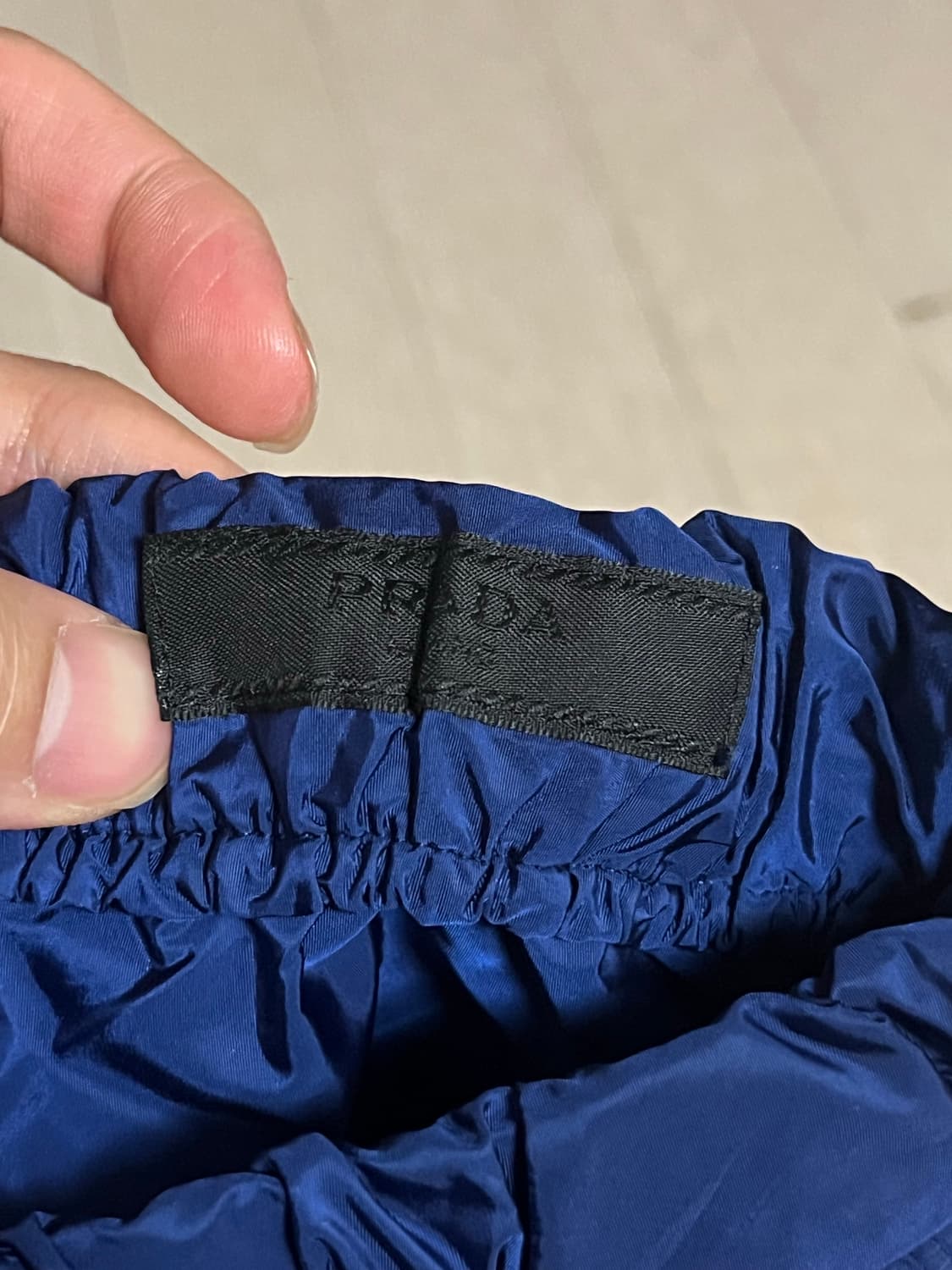 프라다 버뮤다팬츠 판매합니다 상품이미지2