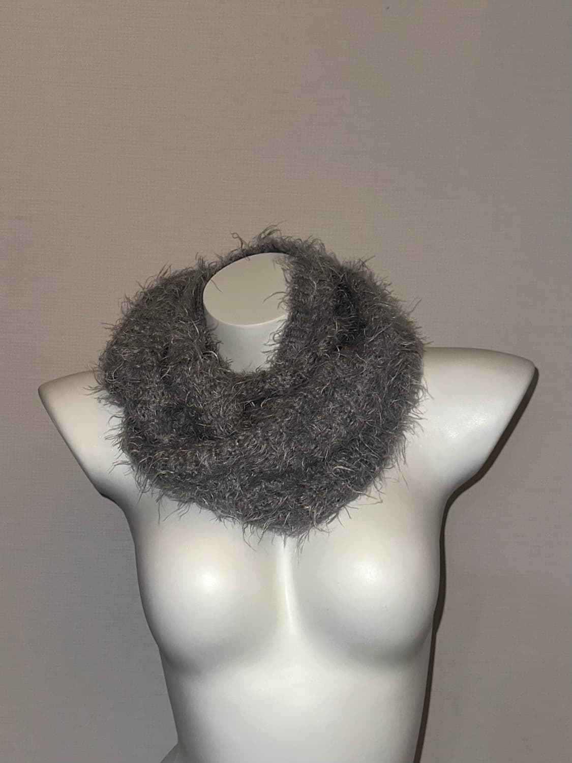 빈티지 그레이 퍼니트 넥 워머 상품이미지2