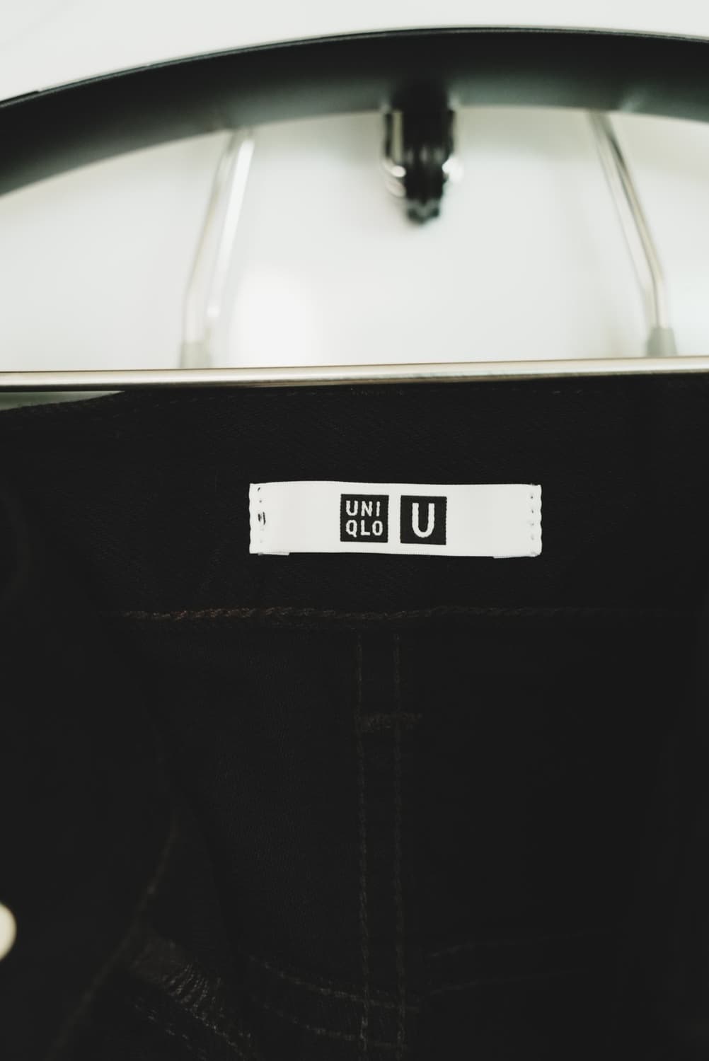 유니클로 U 와이드 핏 컬러진 블랙 상품이미지3