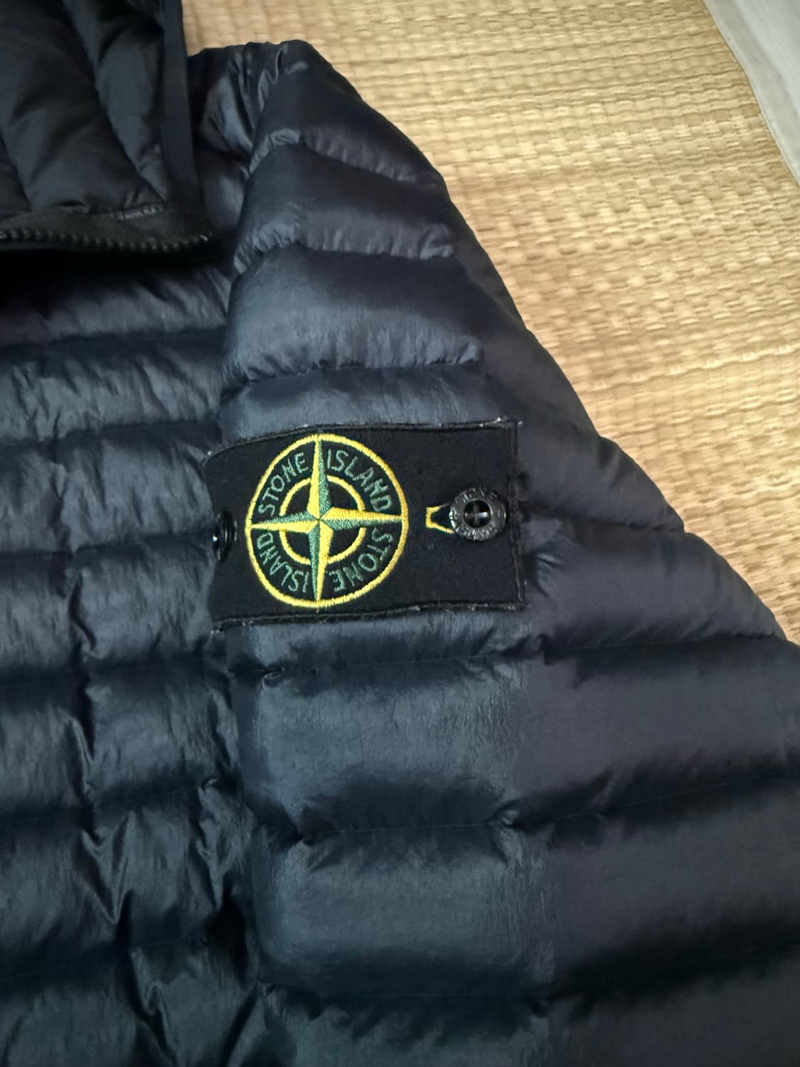 스톤아일랜드 룸우븐다운자켓 경량패딩 L사이즈 상품이미지2