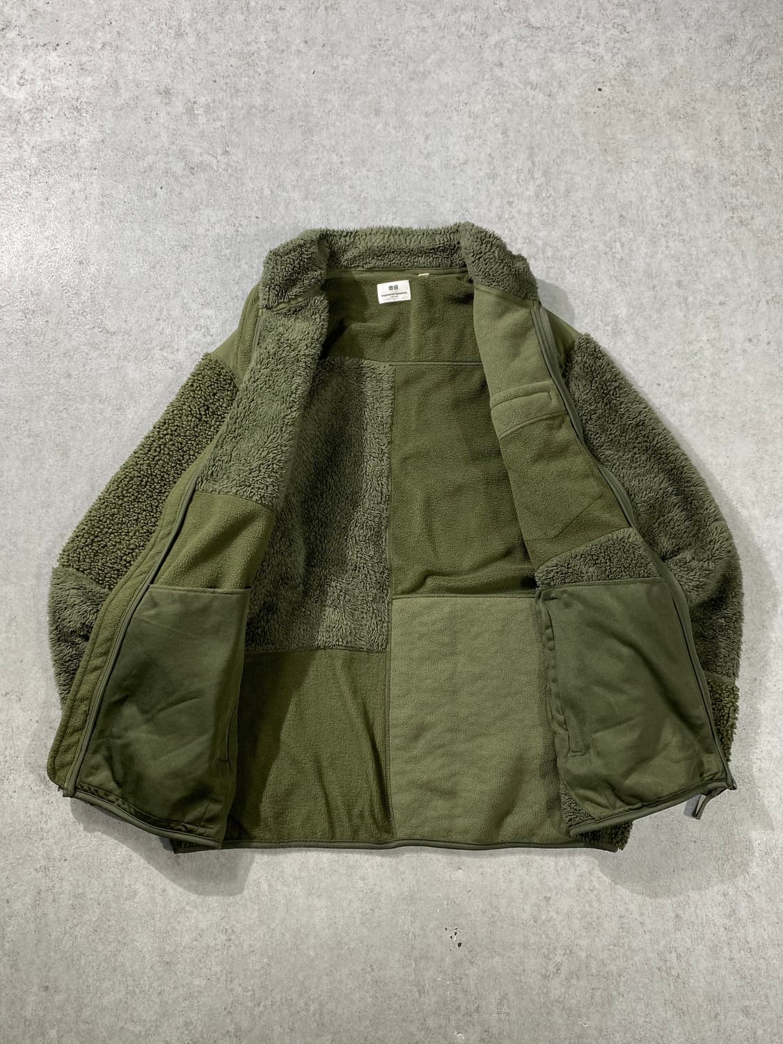 [XL] 유니클로 x 엔지니어드가먼츠 카키 플리스 자켓 상품이미지6