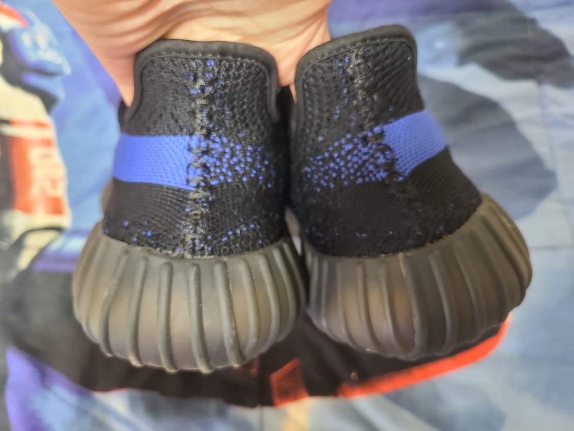 이지부스트350 V2 다즐링 블루 상품이미지4