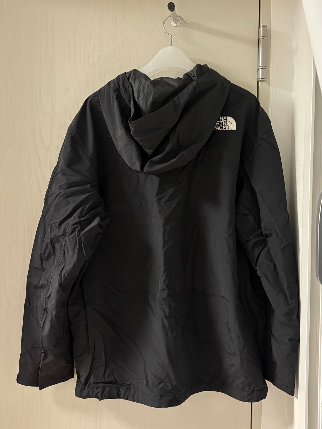 노스페이스 바람막이 블랙 L(100) 상품이미지2