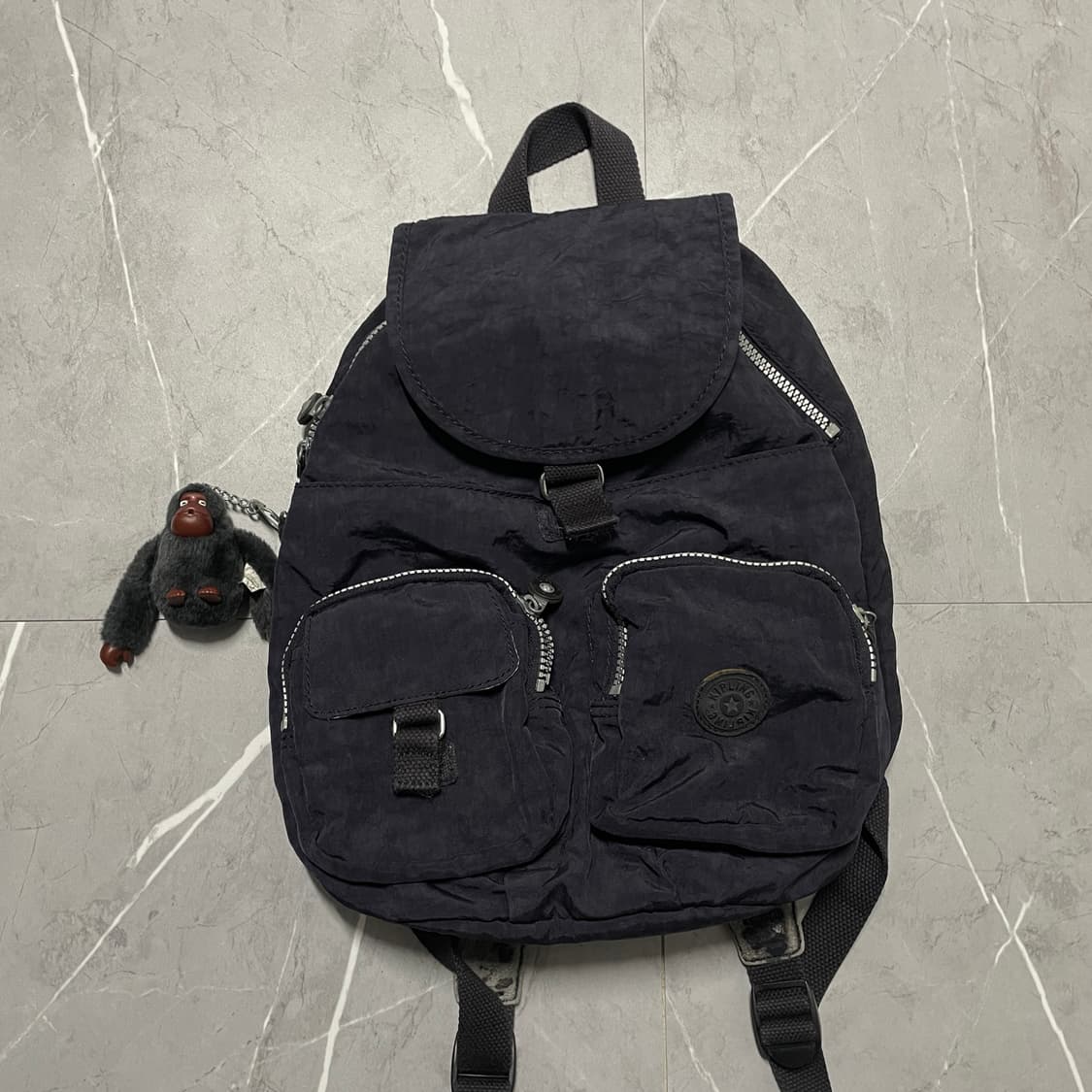 팔로워 특가 키플링 네이비 고릴라 키링 미니 백팩 가방  상품이미지2