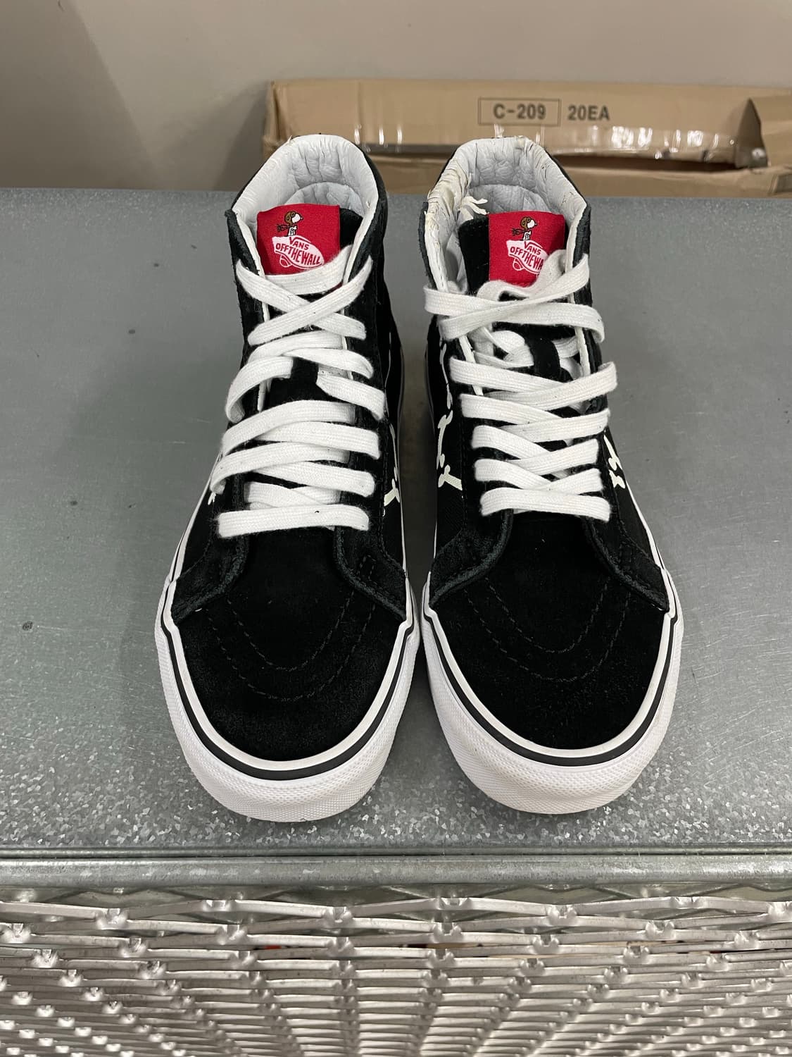 반스 스누피 콜라보 블랙 235 상품이미지5