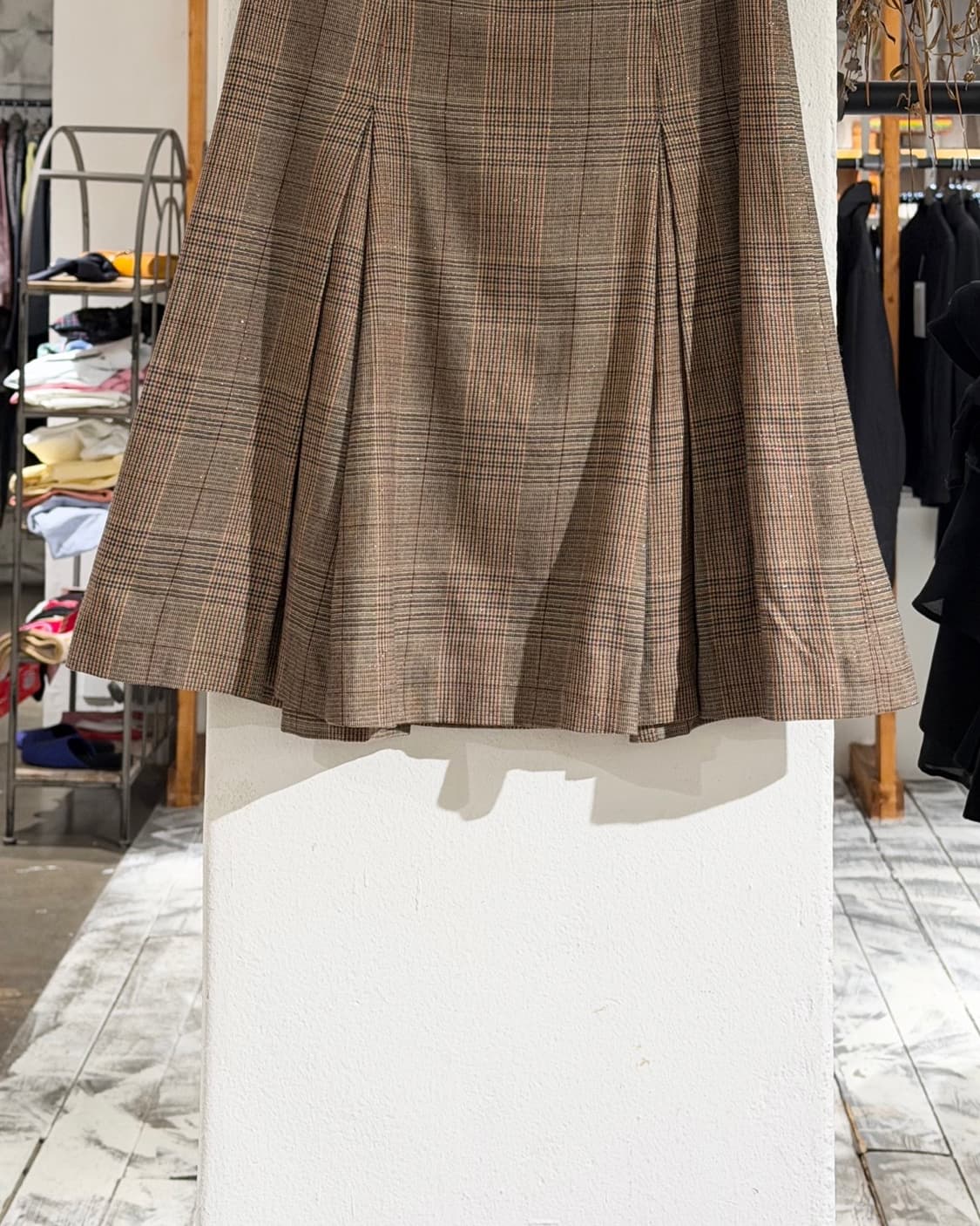 버버리 브라운 플리츠 울 미디스커트 상품이미지3