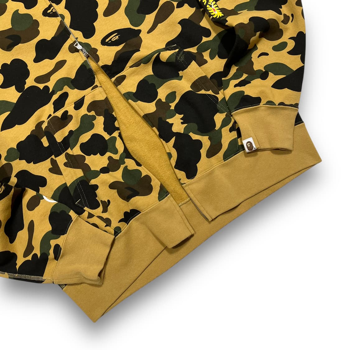 BAPE 1st Camo Tiger Hoodie Zip-up 상품이미지3