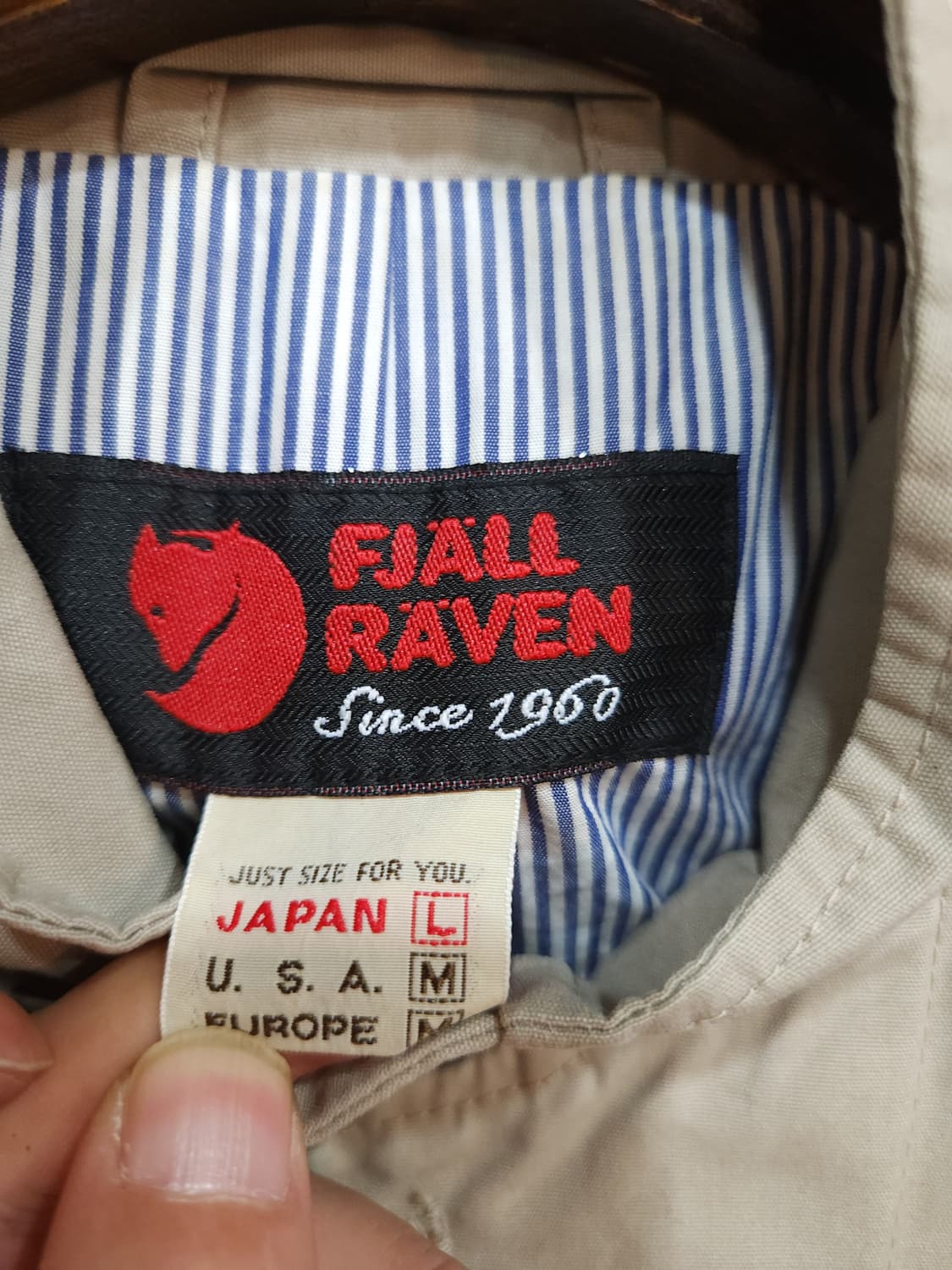 피엘라벤 연베이지 헤링턴 왁싱자켓 fjallraven

 상품이미지6