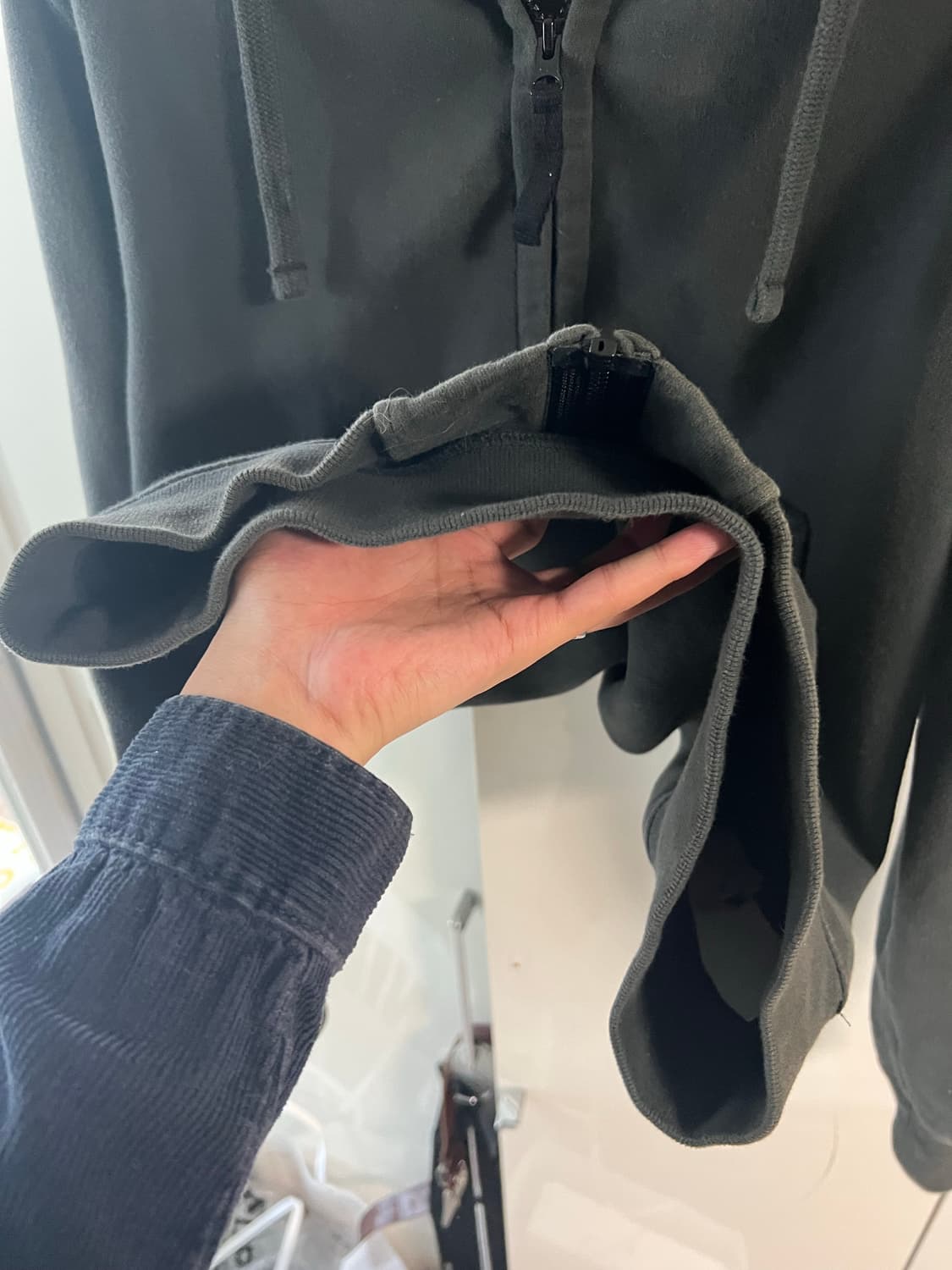 스톤아일랜드 후드집업 카키 상품이미지6