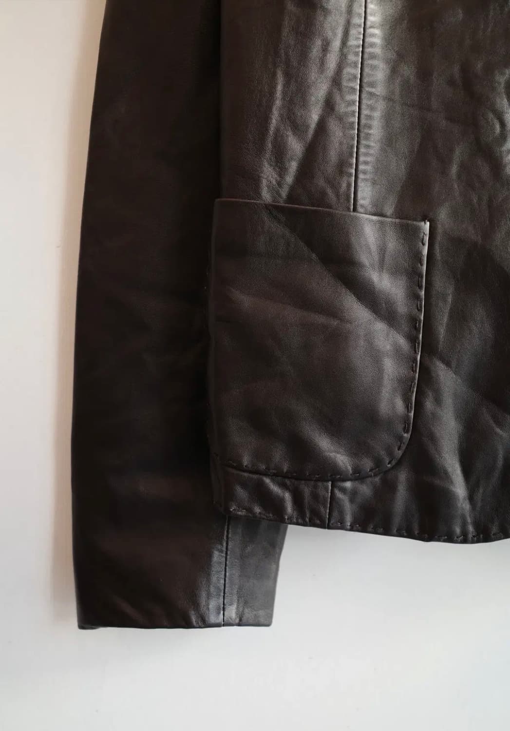 Conbipel 여성 블랙 가죽 자켓 상품이미지5