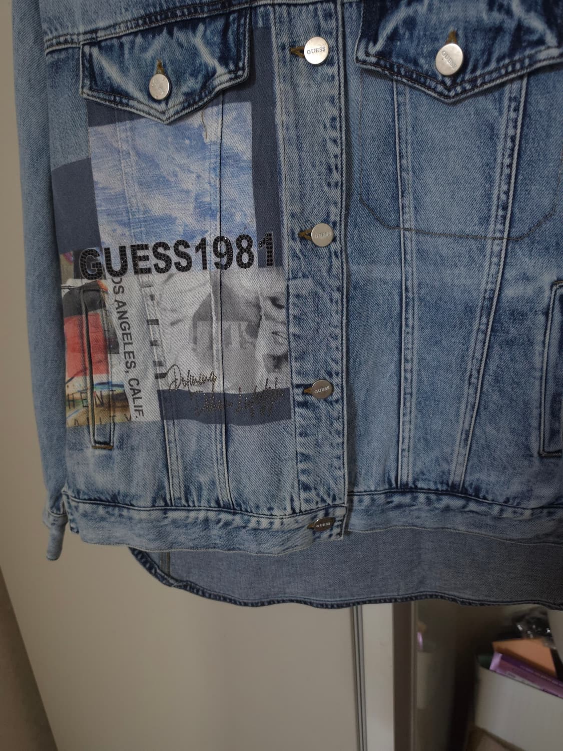 게스 데님 자켓 GUESS1981 프린팅 상품이미지3