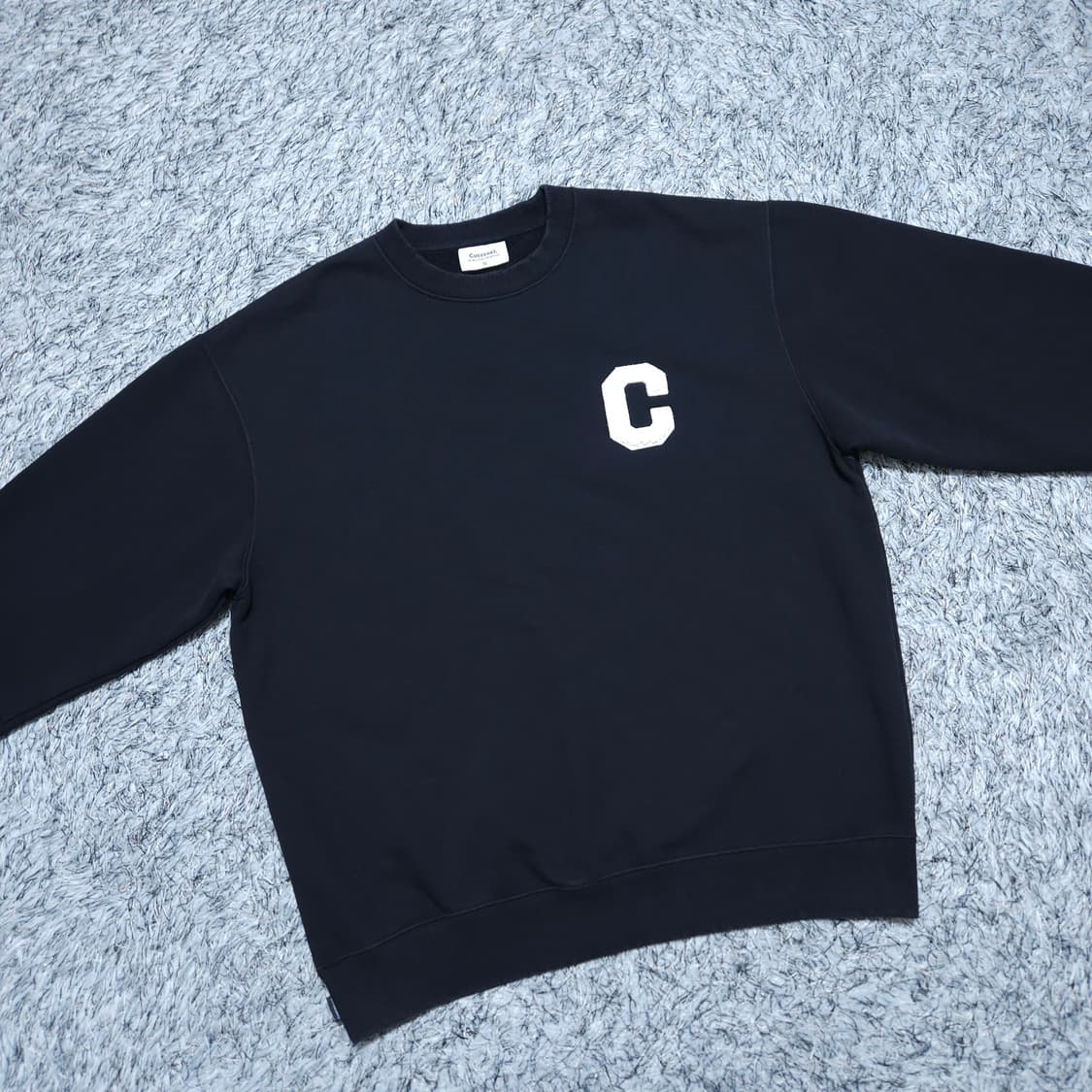 커버낫) XL 남자 C로고 맨투맨 블랙 / 왕눈이샵 상품이미지2