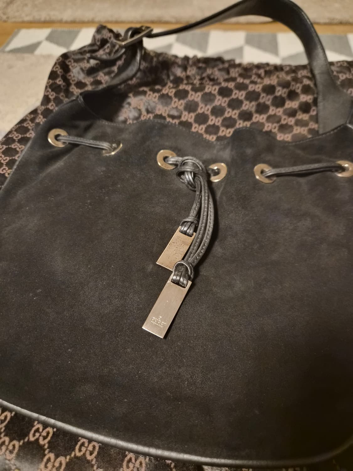 GUCCI 스웨이드 숄더백 (정품) 상품이미지10