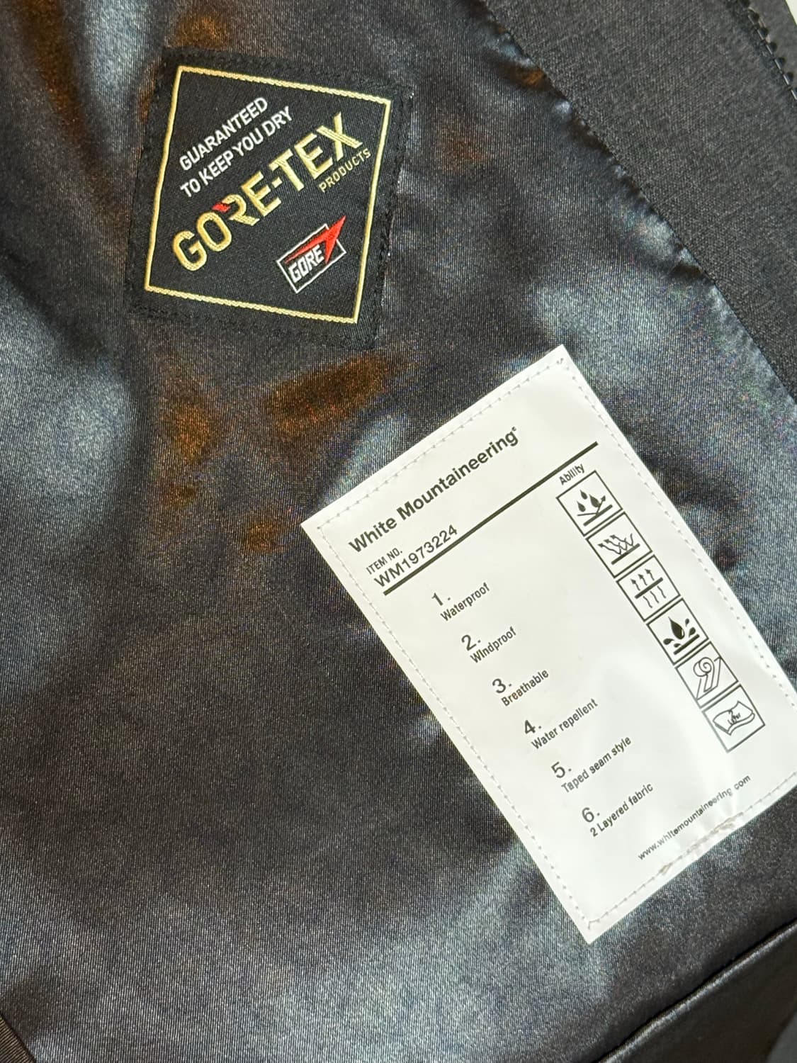 화이트 마운테니어링 고어텍스 자켓 상품이미지7