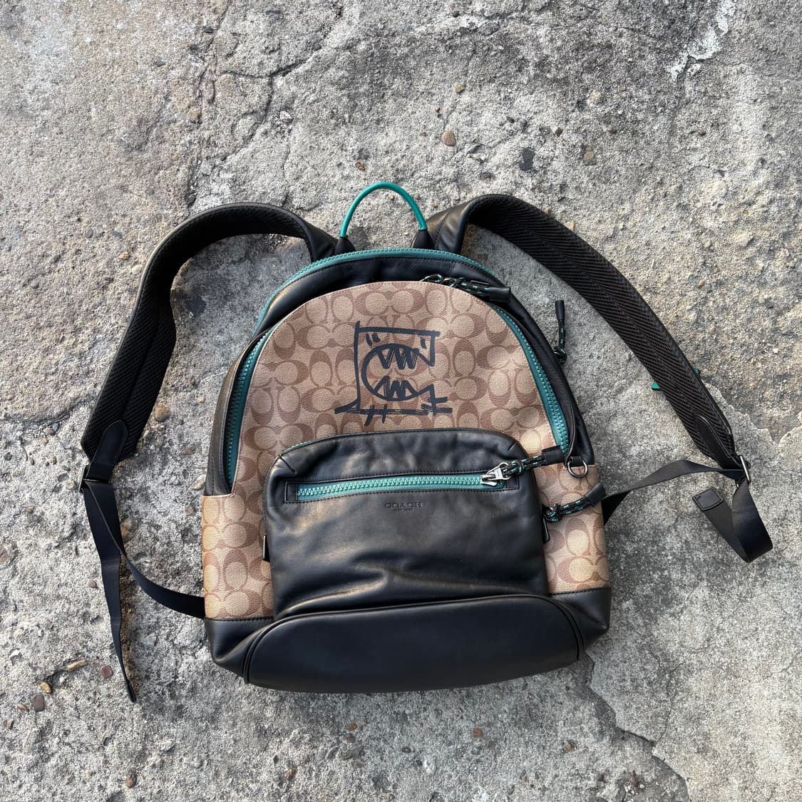 코치 x GUANG YU 레더 트림 코팅 캔버스 백팩 상품이미지3