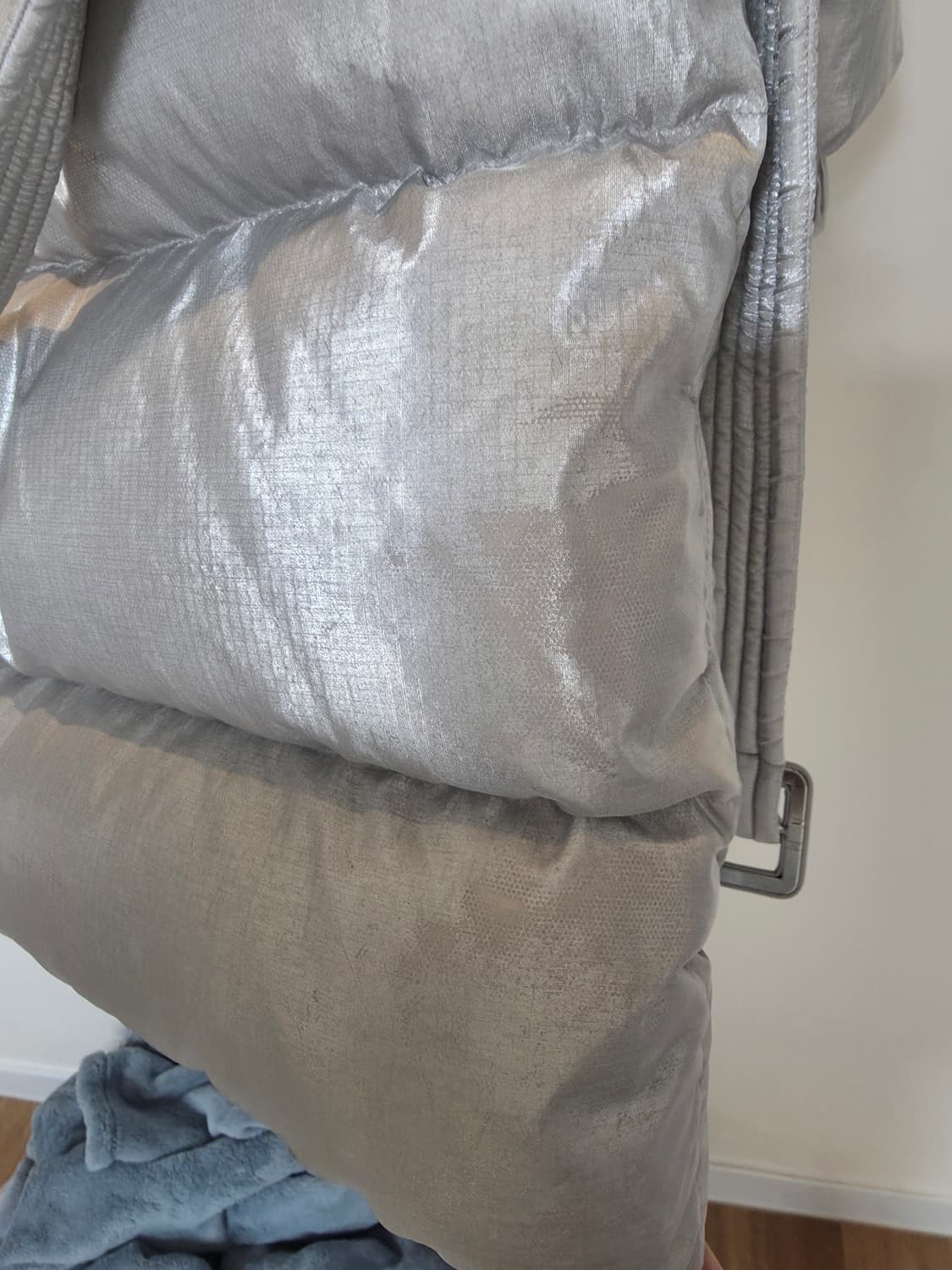 옌키옌키  패딩 실버그레이 s사이즈 판매해요 상품이미지5