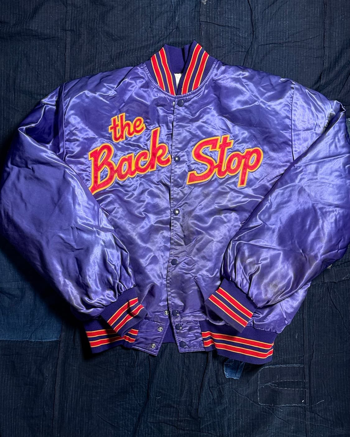 80‘s 빈티지 백 스탑 자수 새틴 자켓 105-107 상품이미지1