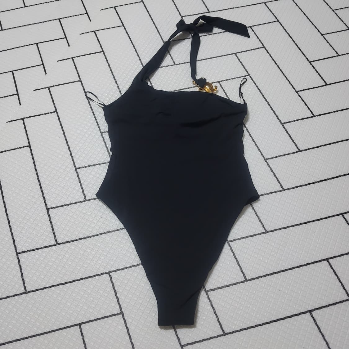 새상품 자라 ZARA 악어 원숄더 홀터넥 수영복 xs 모노키니 스윔수트 상품이미지8