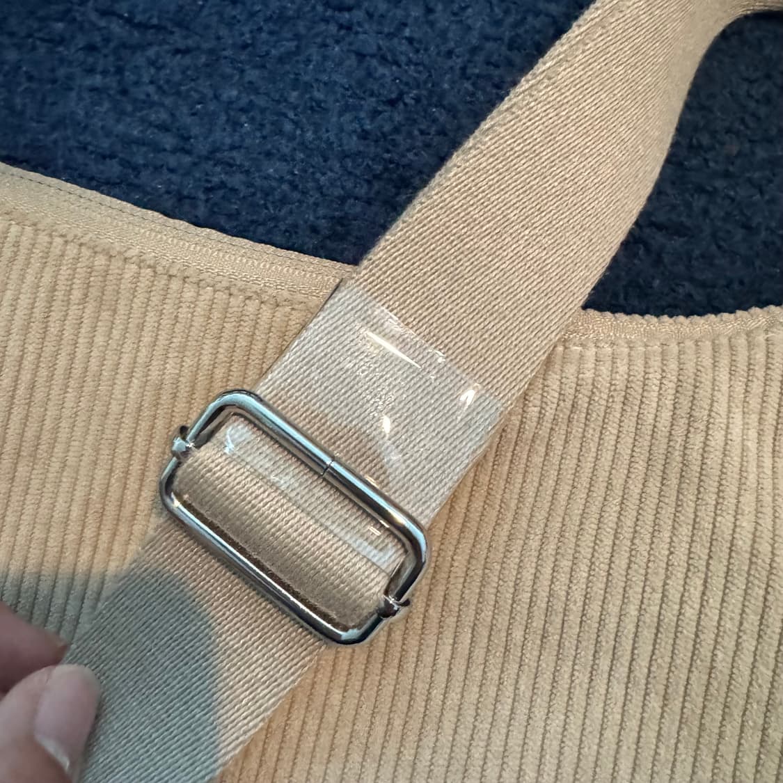 일본 유니클로 아이보리 코듀로이 크로스백 상품이미지5