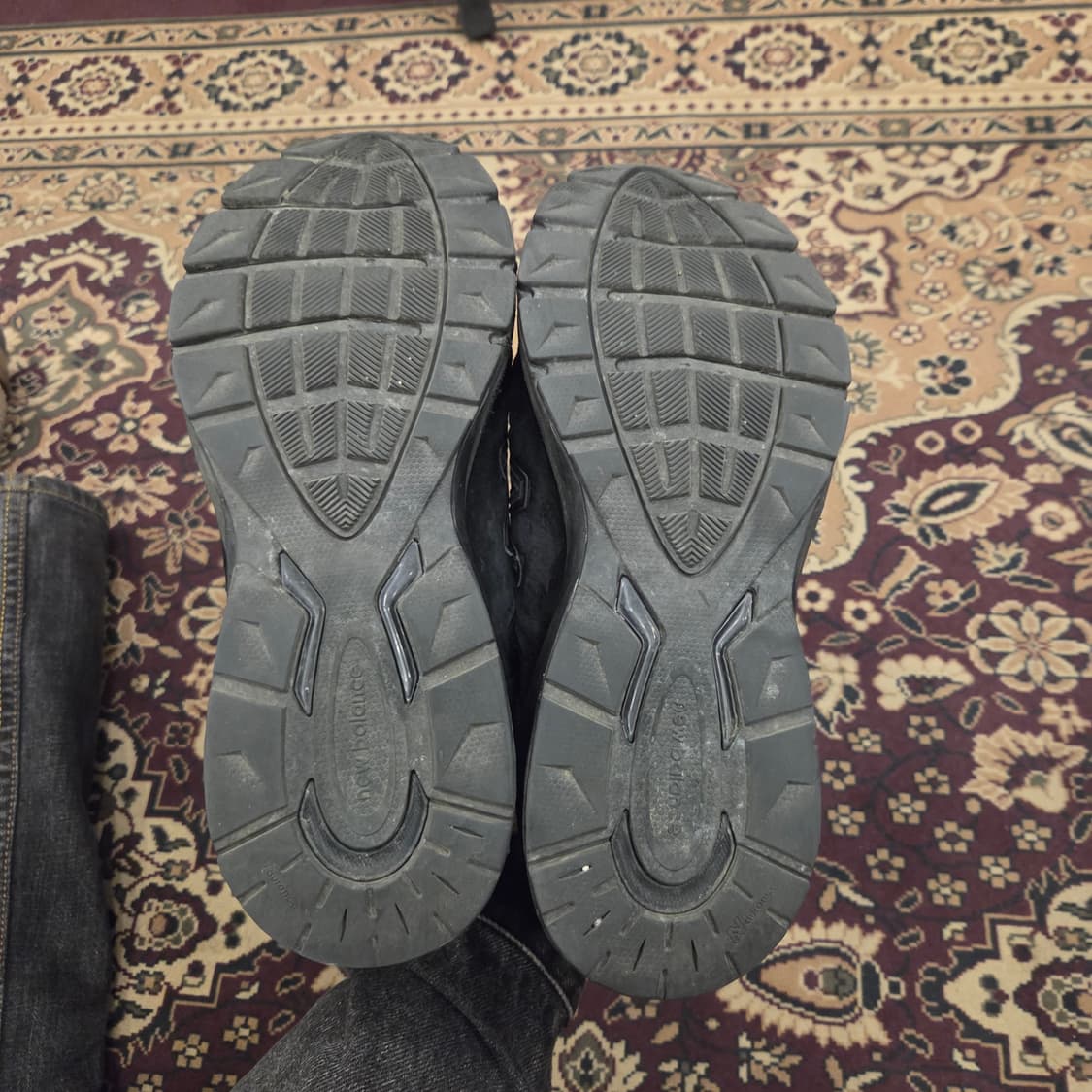 뉴발란스 990v5 트리플 블랙 255 상품이미지4