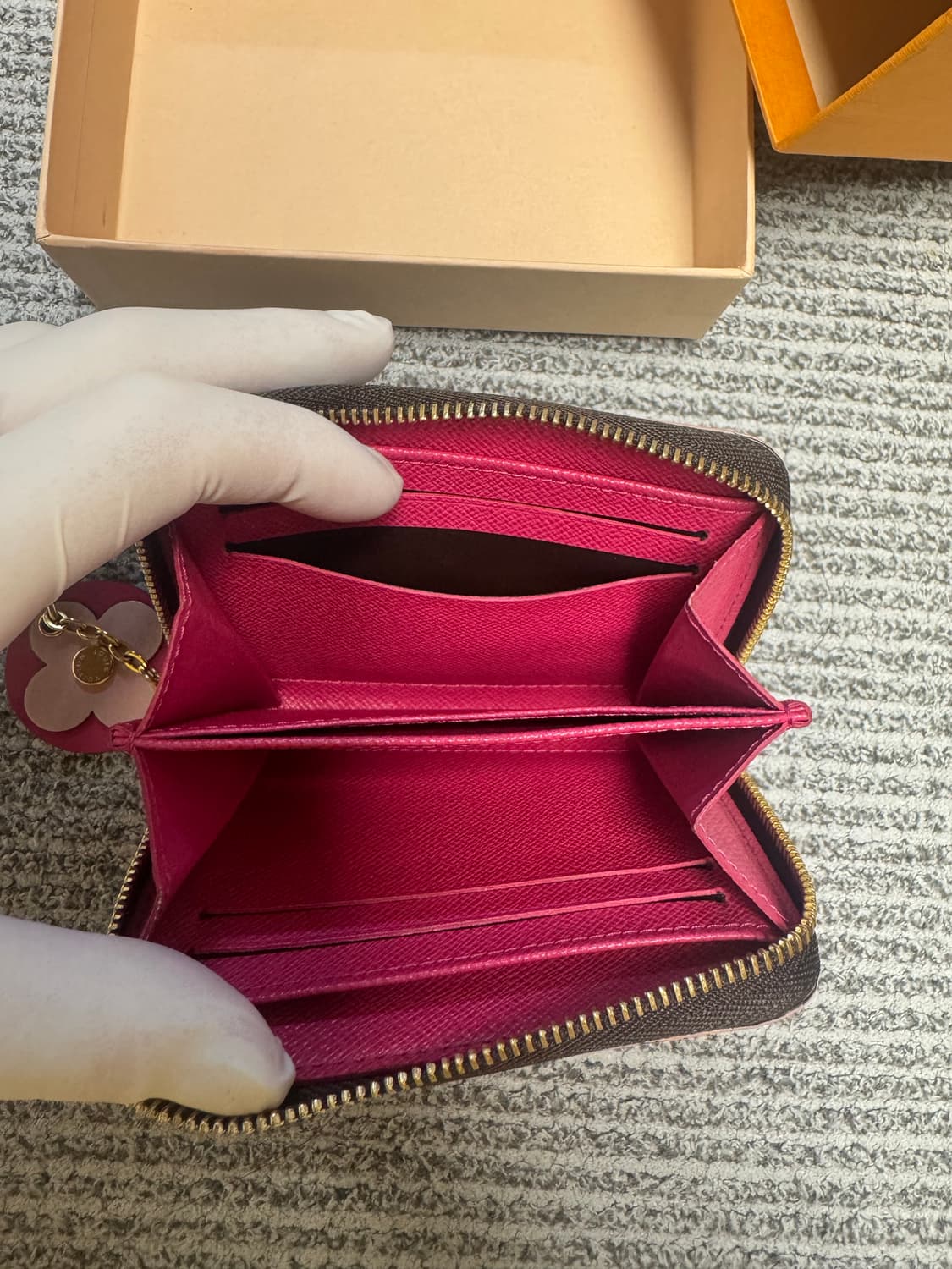 (새상품급) 루이비통 지피 코인퍼스 반지갑 상품이미지4