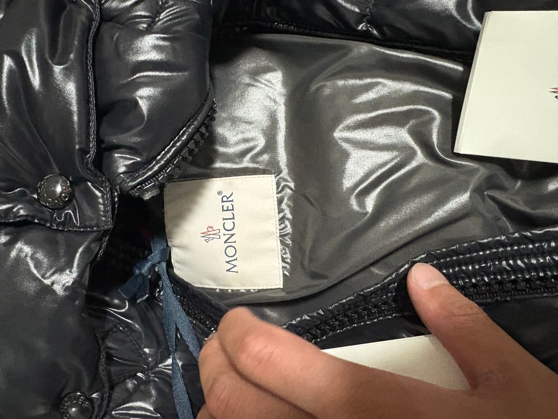 몽클레어 패딩 마야 4사이즈 새상품급 제품 판매 상품이미지2