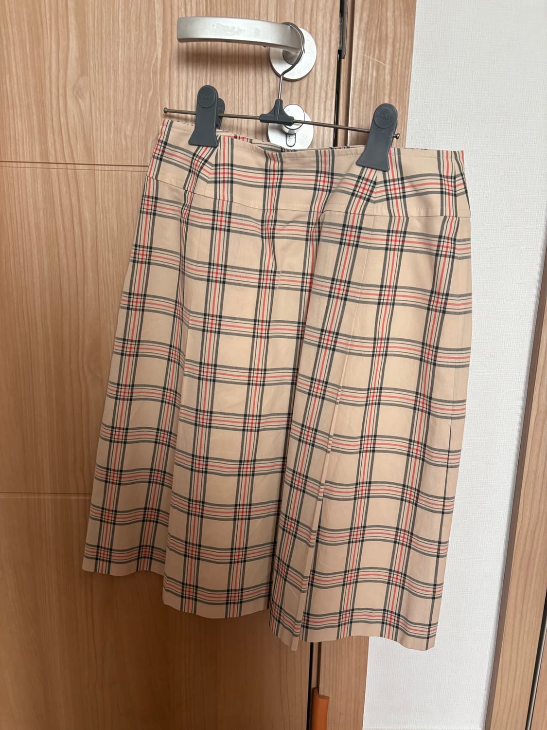꾸레쥬 체크 미디스커트 상품이미지3