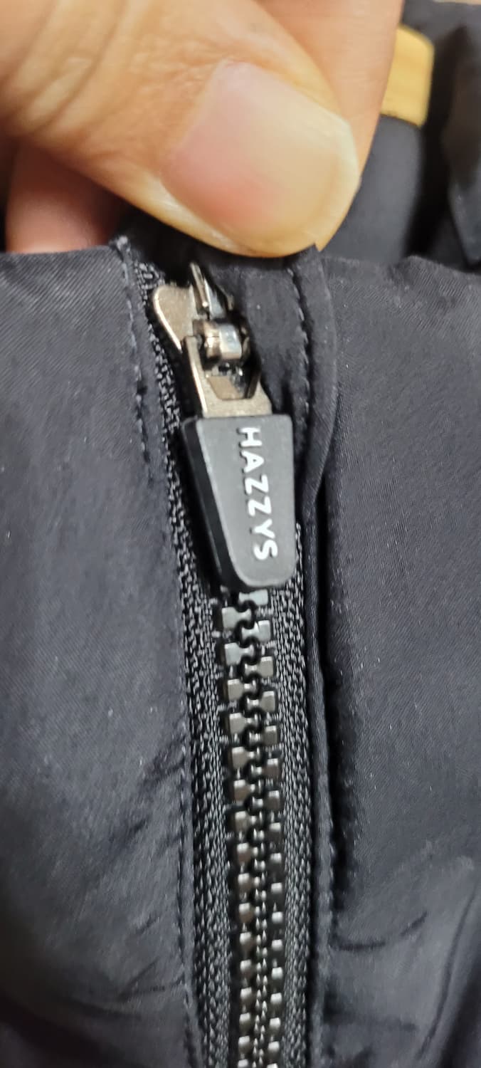 (남성100사이즈) 헤지스 골프 패딩 조끼(거위100) 상품이미지4