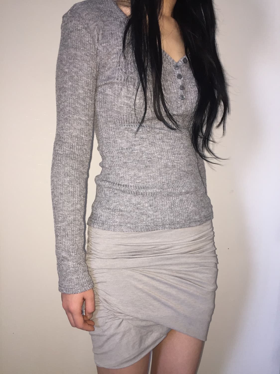 브이넥 롱슬리브 상품이미지3