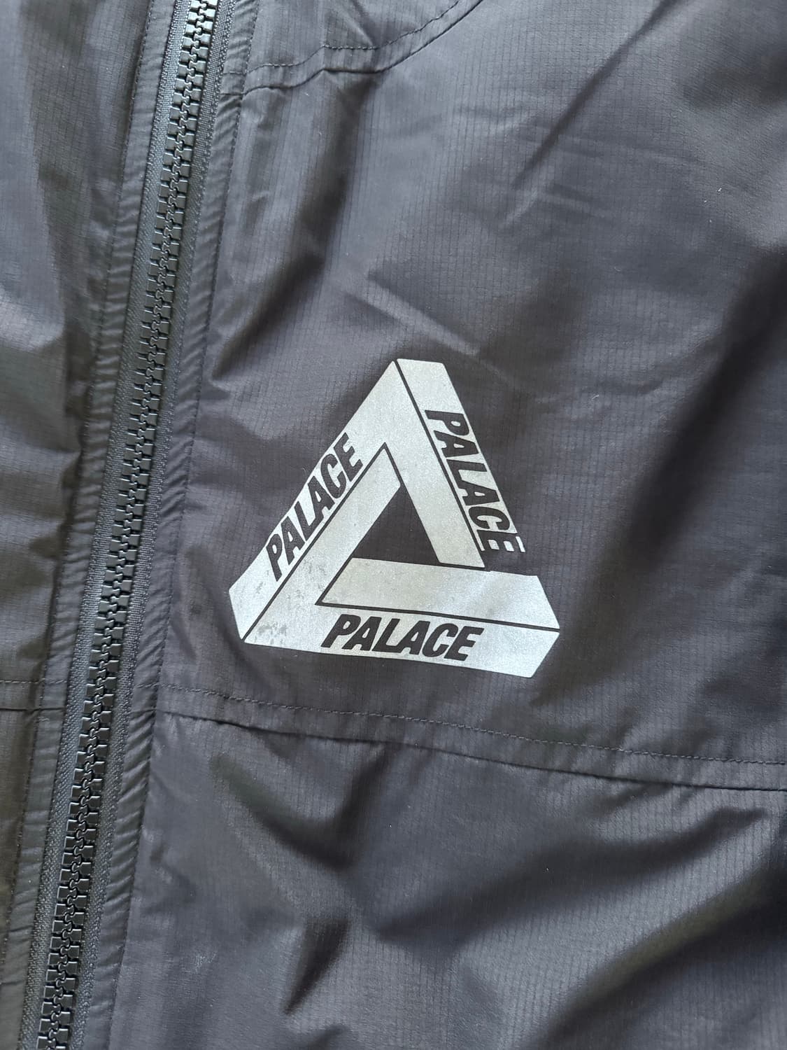 Fw22 팔라스 고어텍스 인피니움 자켓 상품이미지4