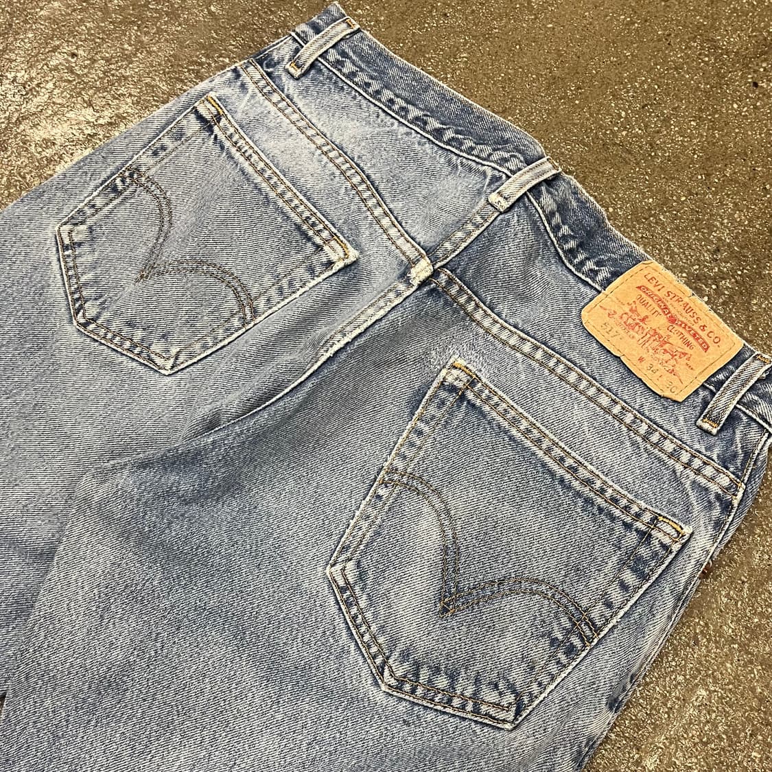 리바이스517 부츠컷 리페어진 (33“) 상품이미지4