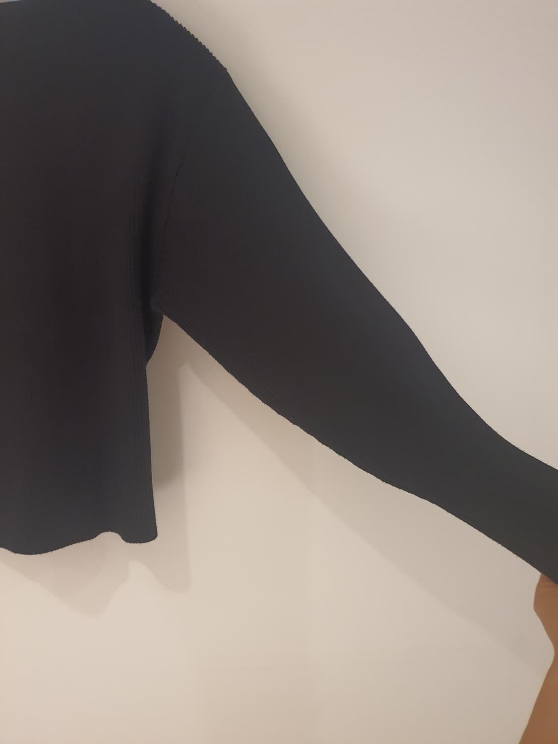 앤아더스토리즈 가디건 (블랙) 상품이미지5