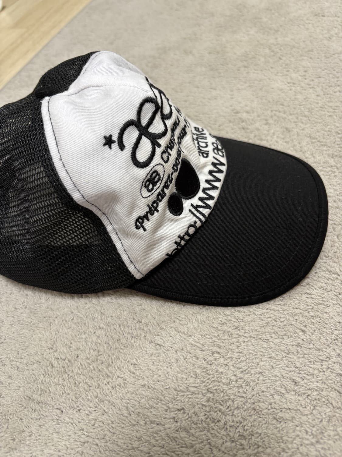 [S급] 트렌드🔥Aeae 블랙 화이트 메쉬캡 F 상품이미지3