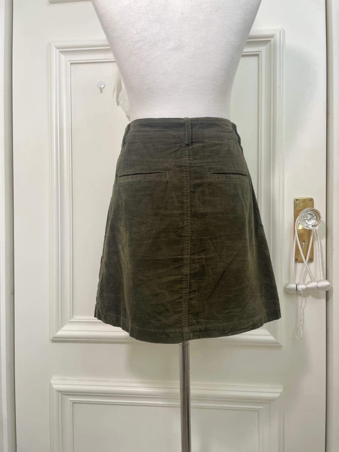 khaki corduroy basic skirt(size-S) 상품이미지4