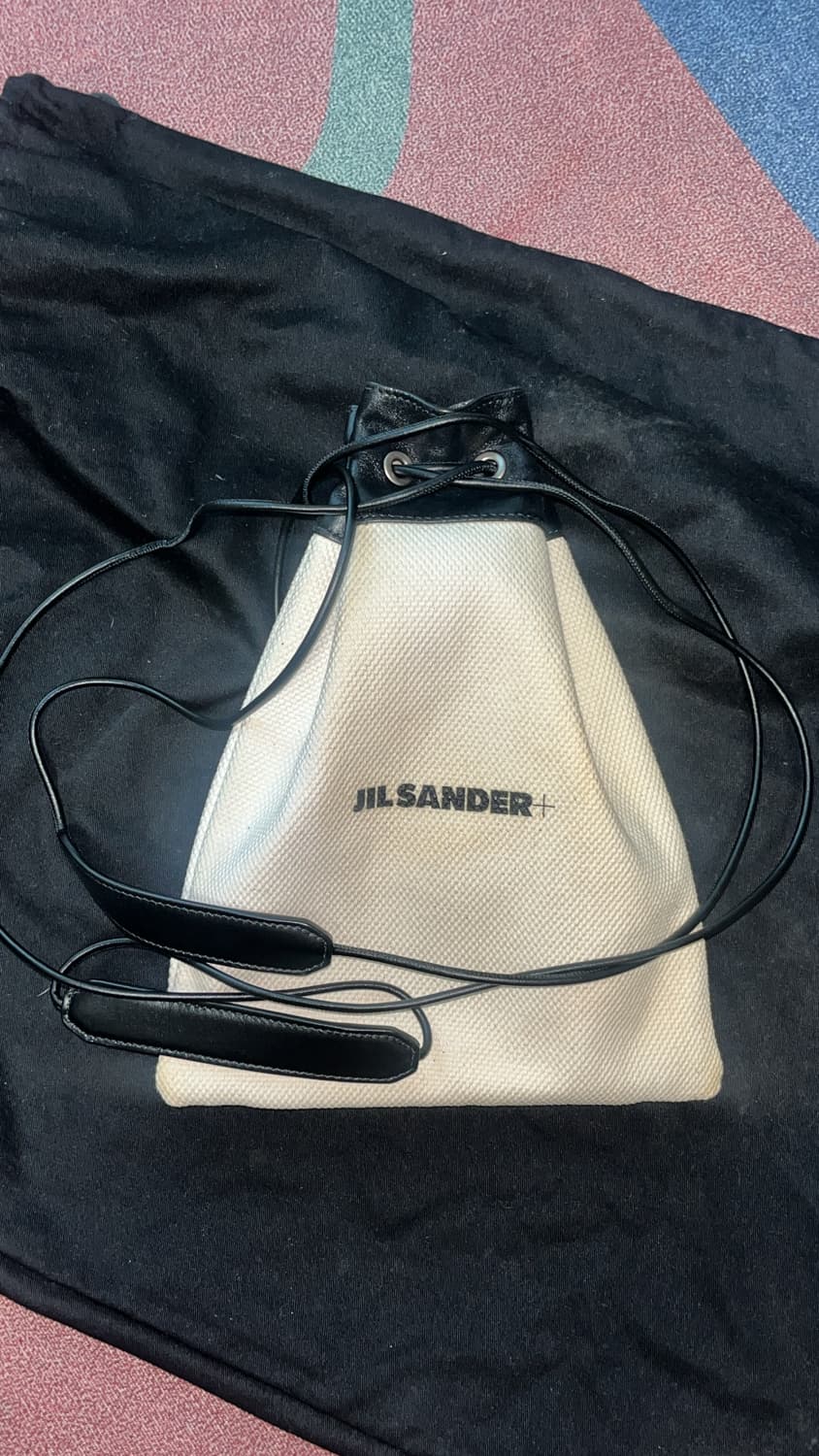 질샌더 드로스트링 숄더백 상품이미지3