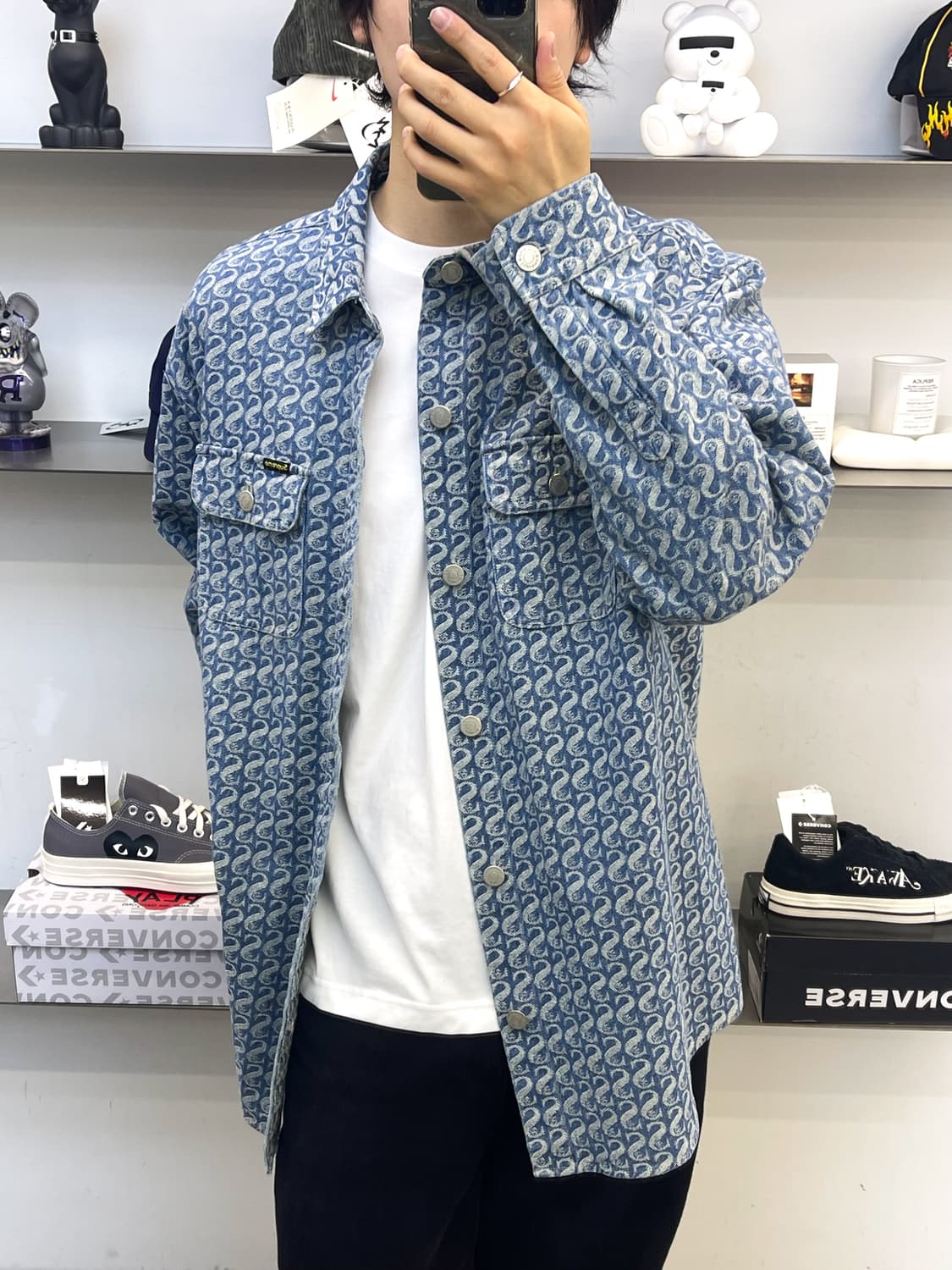  슈프림 21fw 모노그램 데님 셔츠 상품이미지3