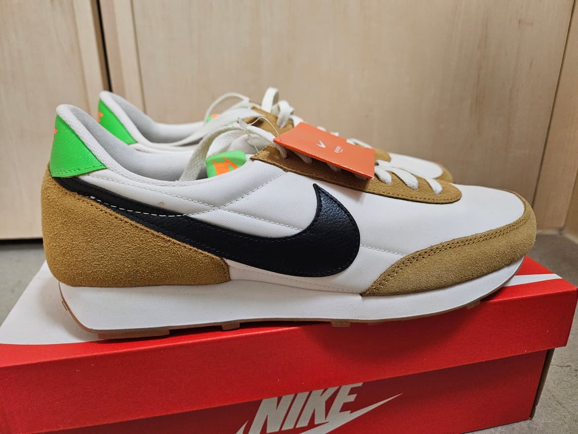 나이키 데이브레이크 CK2351-700 290mm 새상품 상품이미지4