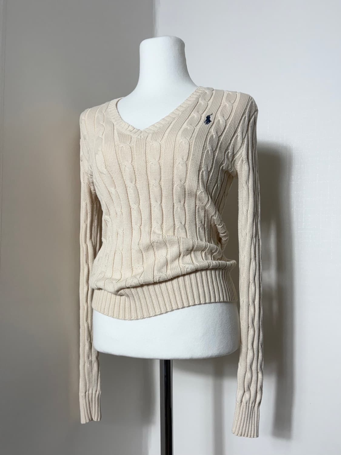 폴로 랄프로렌 꽈배기 브이넥 니트 상품이미지1