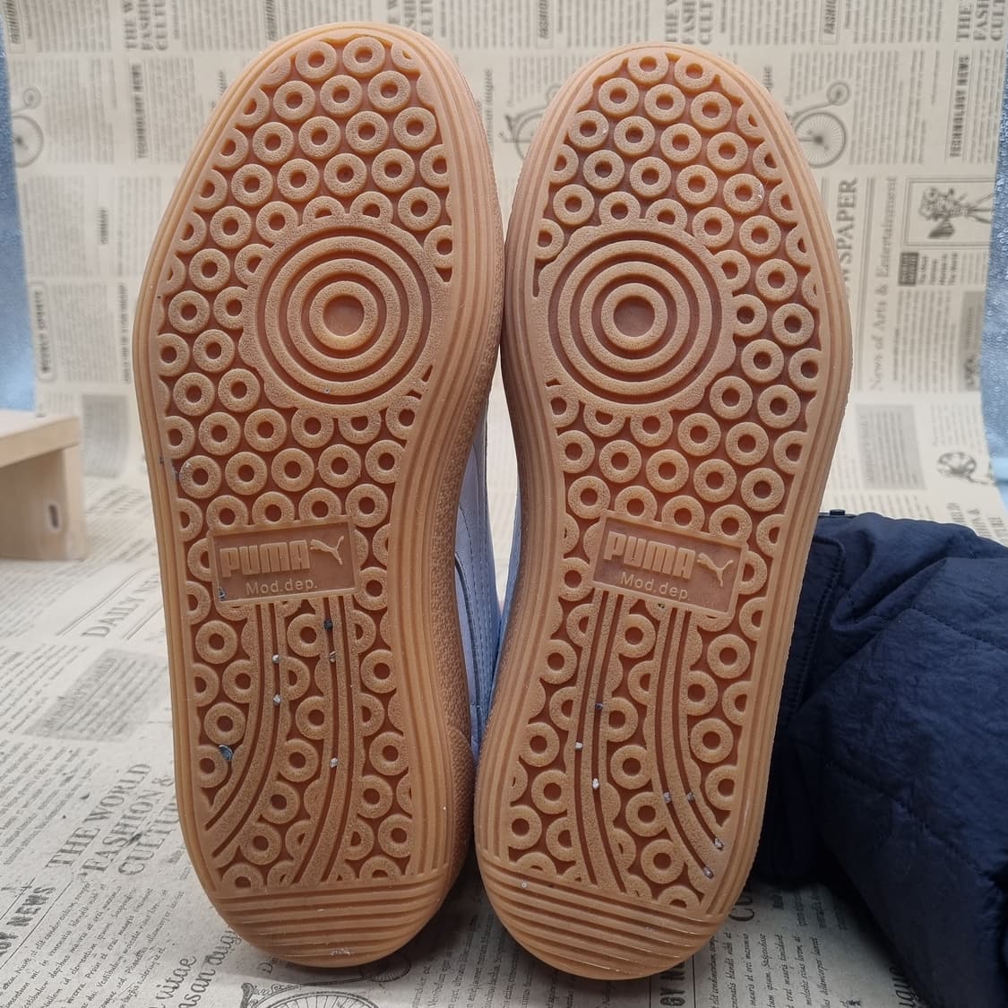 푸마 아미트레이너 여성스니커즈 왼230 오235 상품이미지3