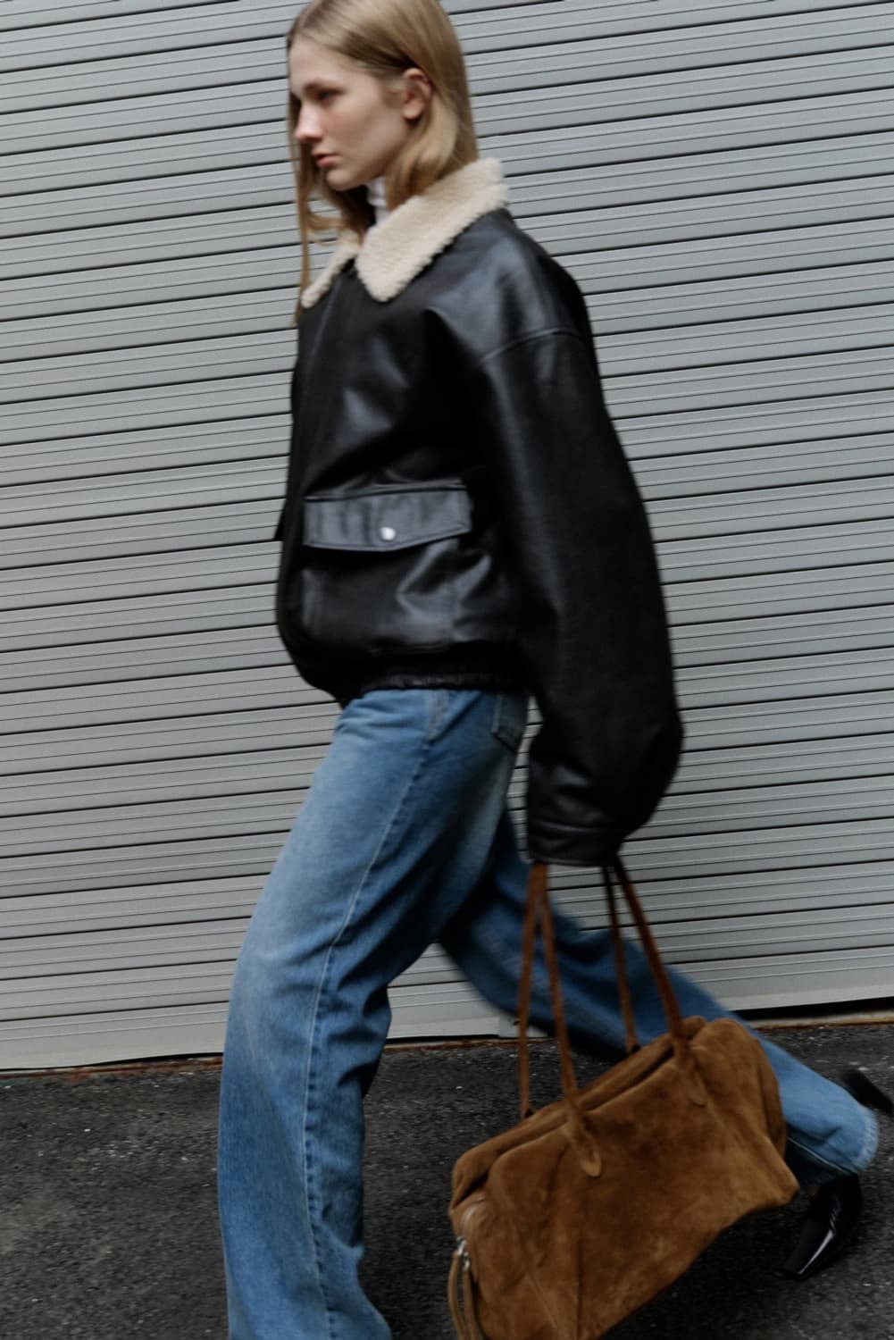 108파운드 레더 블루종 차콜브라운 진짜 급하게 구하고 있습니다ㅠㅠ 상품이미지2