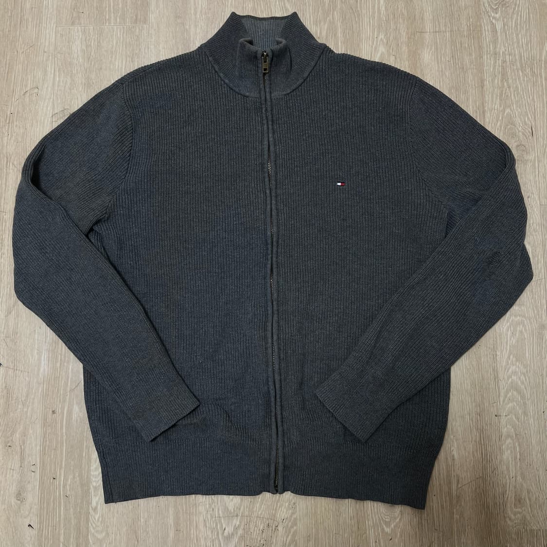 타미힐피거 미니플래그 코튼 니트집업 L/100  상품이미지1