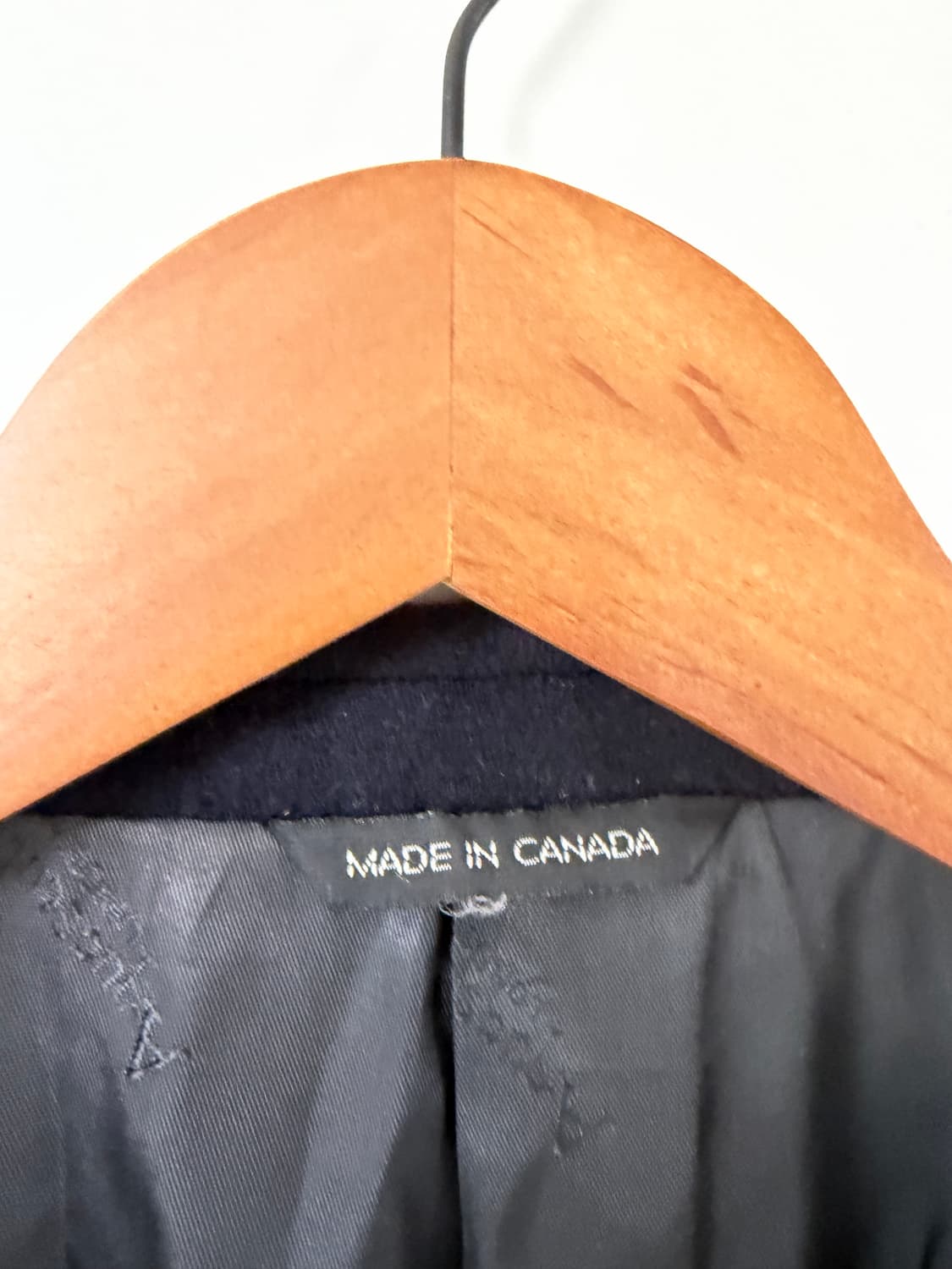 아큐아스쿠텀 캐시미어 100% 금장 코트 블랙 상품이미지3