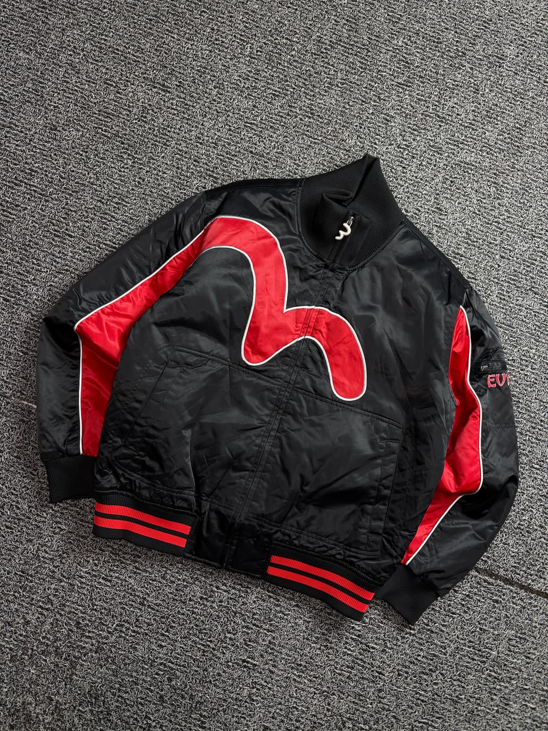 에비수 올드스쿨 빅로고 사틴 바시티 자켓 2279 상품이미지1