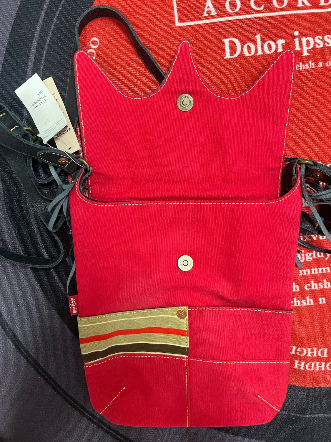 리바이스 캔버스 크로스백 상품이미지3